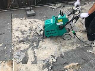 座間市 屋上塗料 撤去