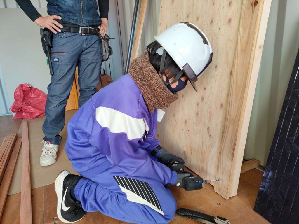 ネジ 体験